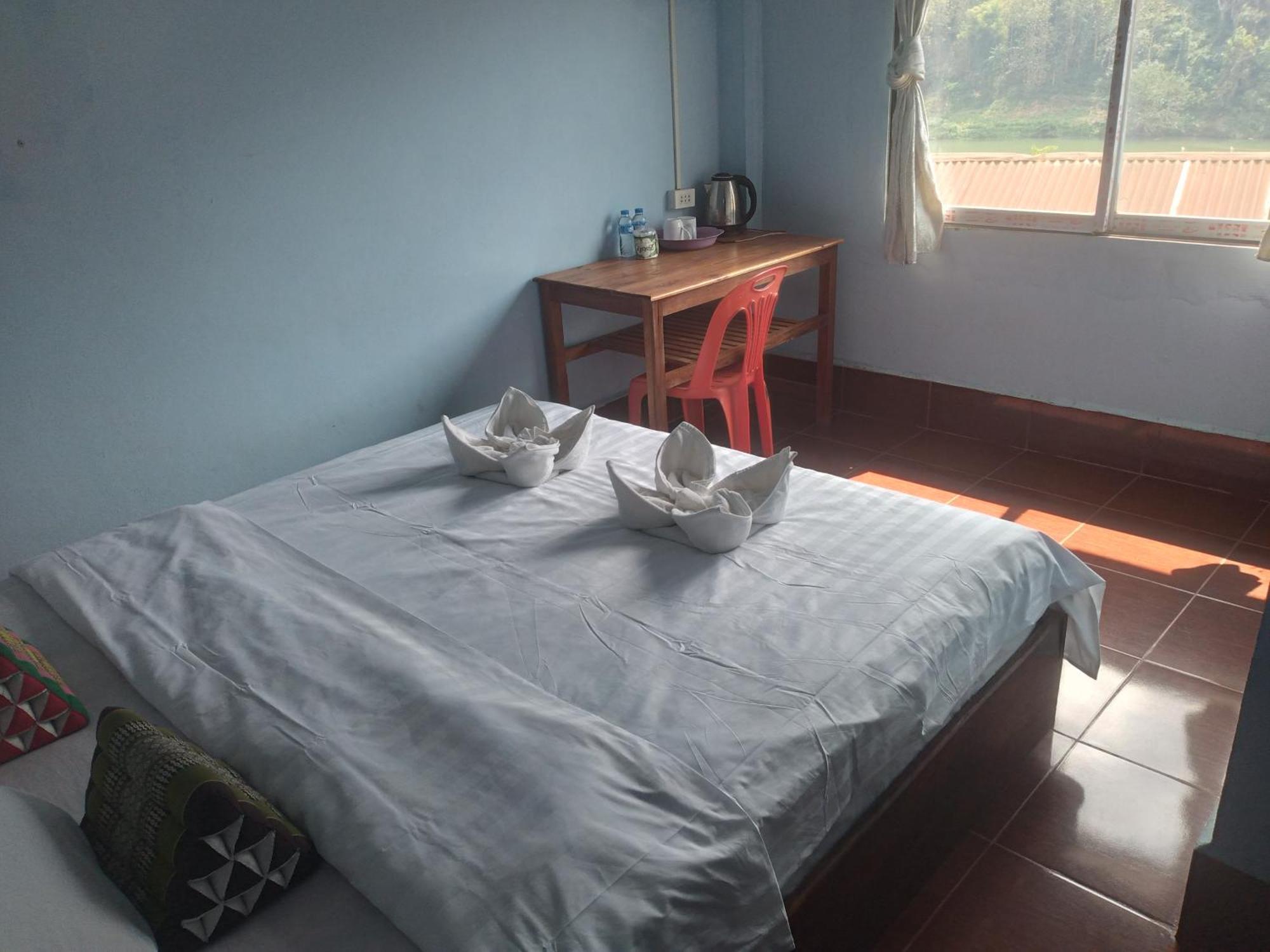 Lamorn Guesthouse Nongkhiaw Стая снимка