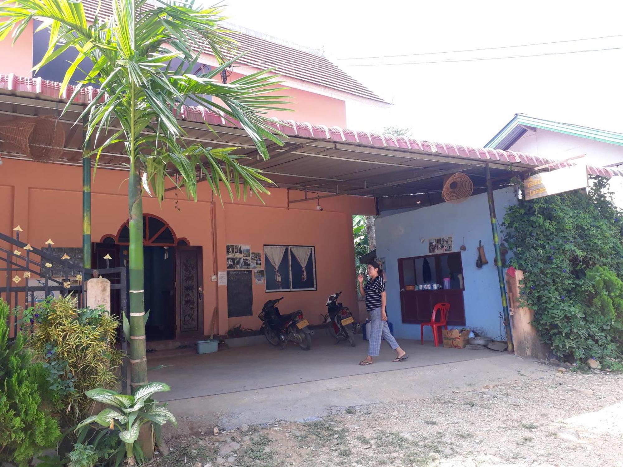 Lamorn Guesthouse Nongkhiaw Стая снимка